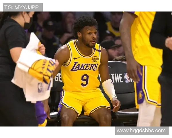 湖人勇士激战回放10月6日精彩瞬间全记录与分析