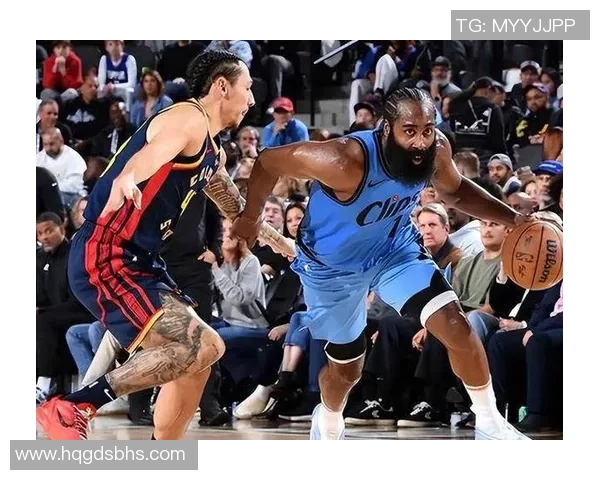 猛龙与勇士第三场精彩对决全场回放分析与精彩瞬间回顾